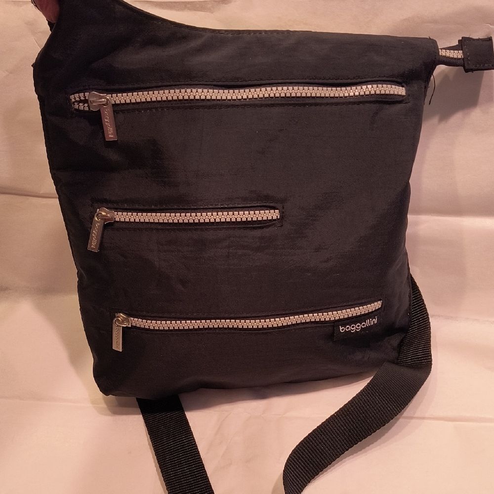 Baggallini Black Crossbody Bag Women's